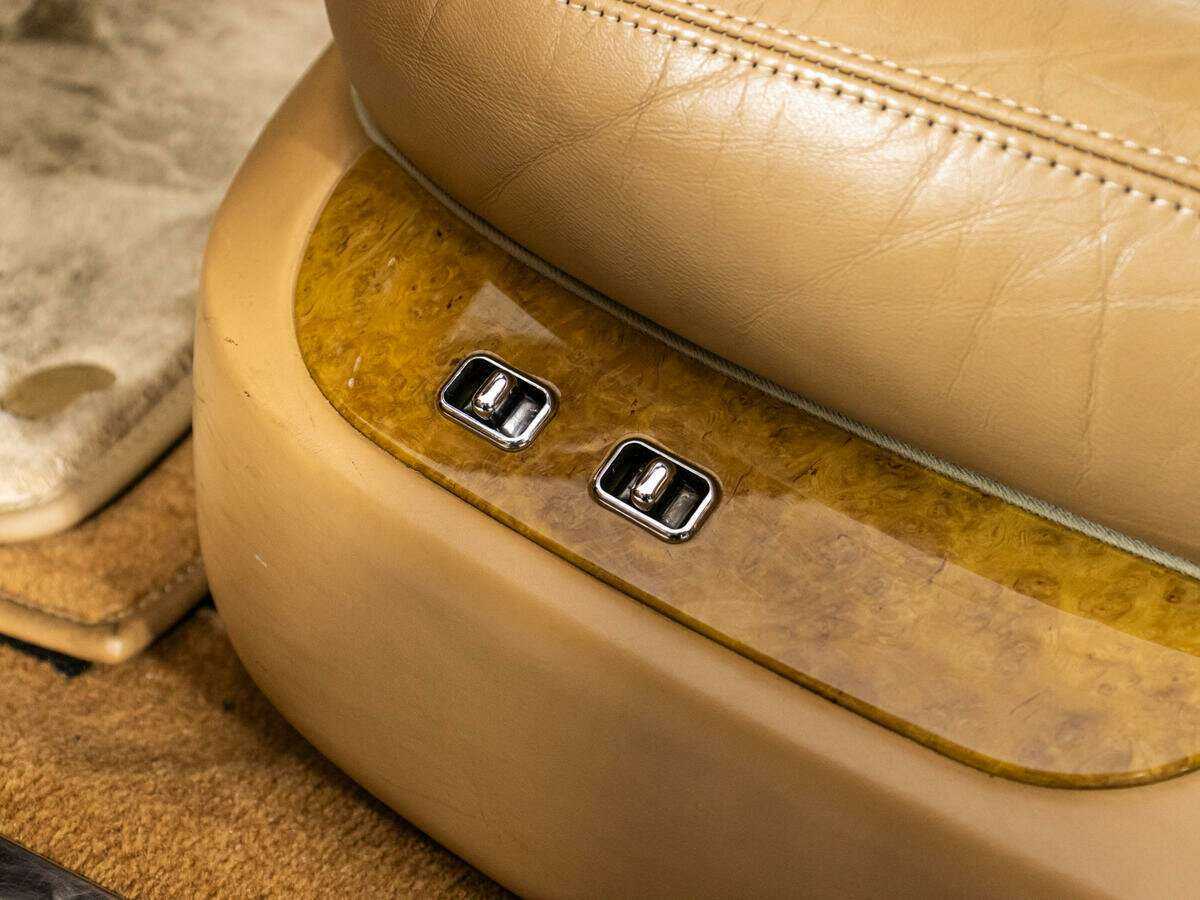 Купить Bentley Arnage R, 2003, 56 607 км, фото №15