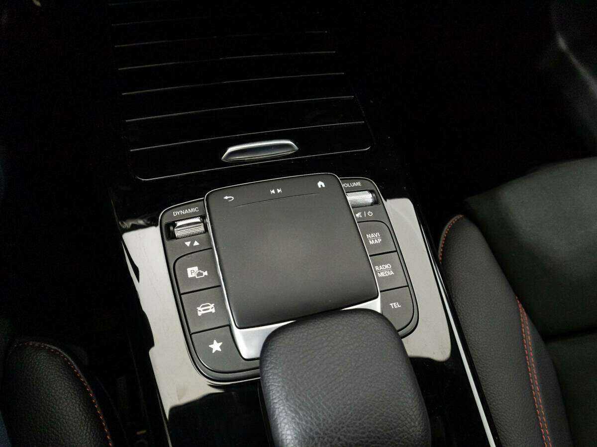 Купить Mercedes-Benz A-Класс 200, 2020, 18 125 км, фото №17