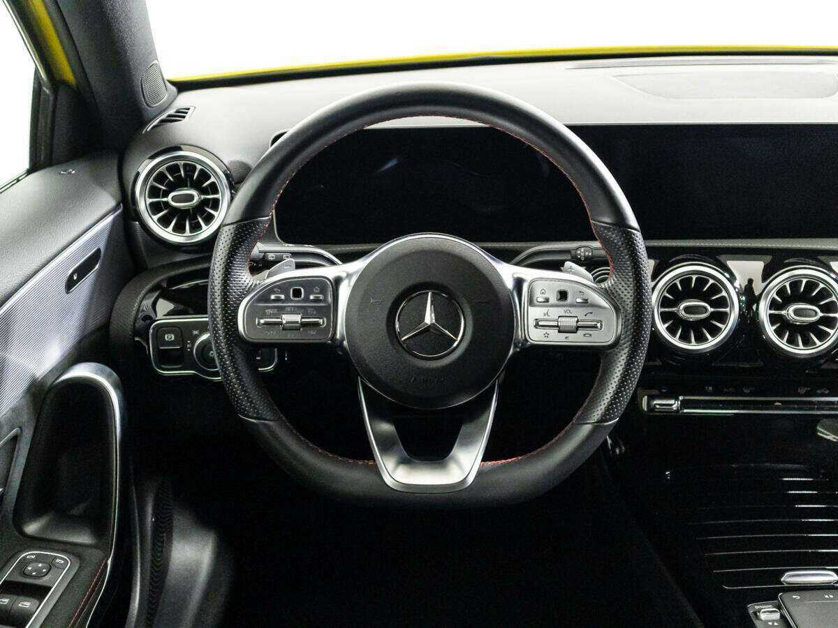Купить Mercedes-Benz A-Класс 200, 2020, 18 125 км, фото №19