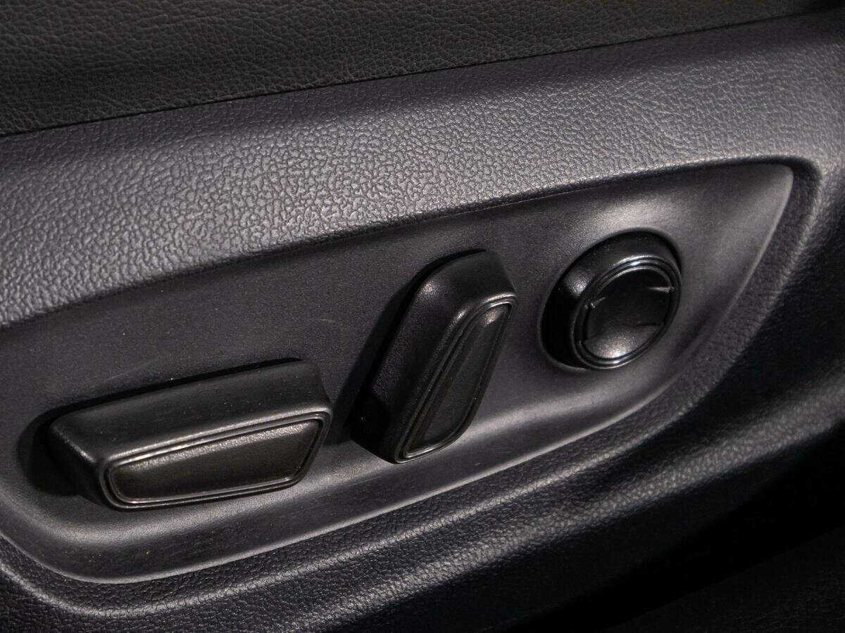 Купить Toyota Camry, 2018, 69 000 км, фото №16