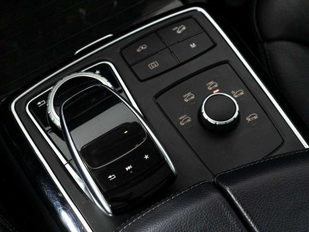 Купить Mercedes-Benz GLS 400, 2017, 92 379 км, фото №19