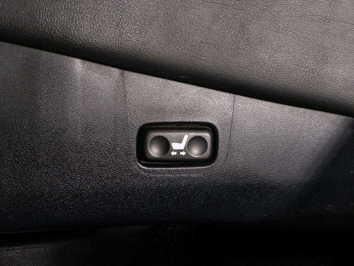 Купить Lexus LX 450d, 2016, 249 399 км, фото №24