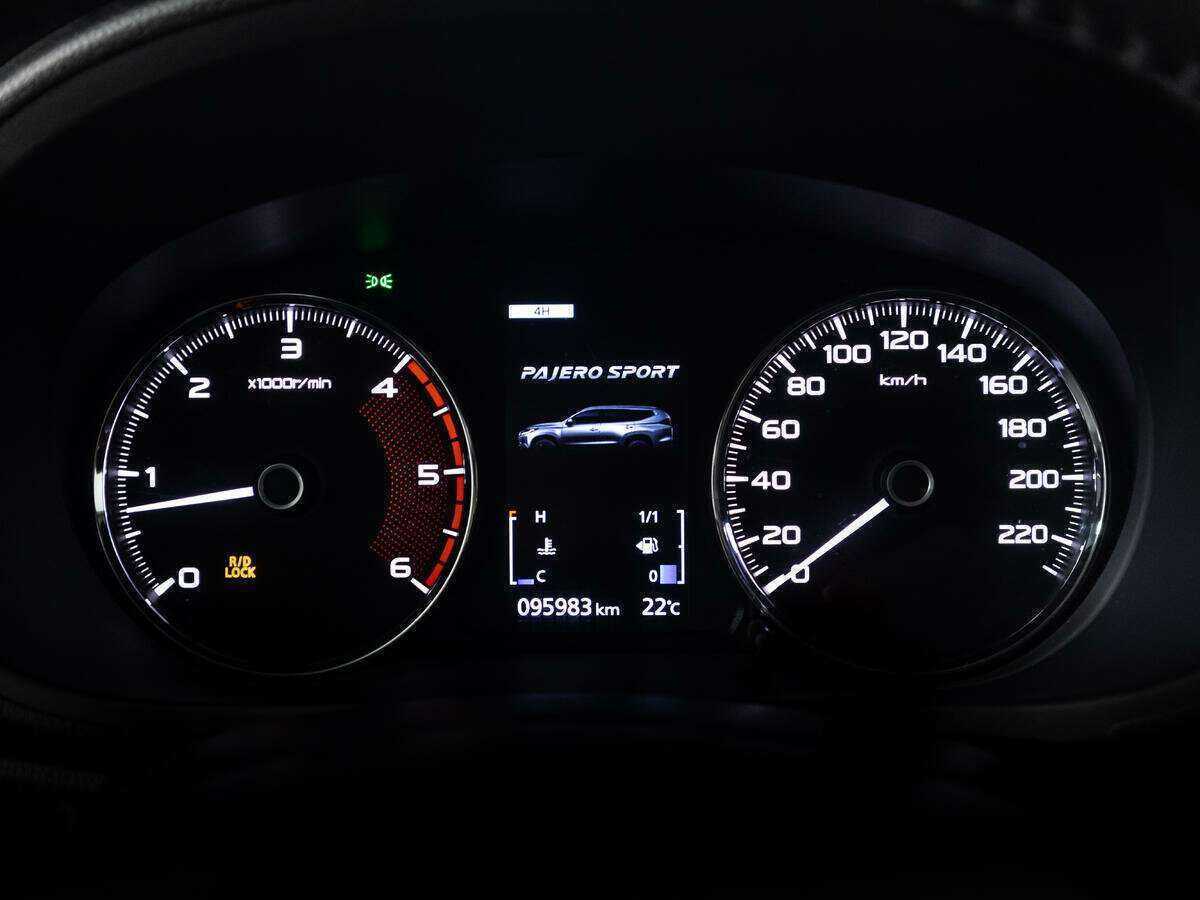 Купить Mitsubishi Pajero Sport, 2019, 95 981 км, фото №12