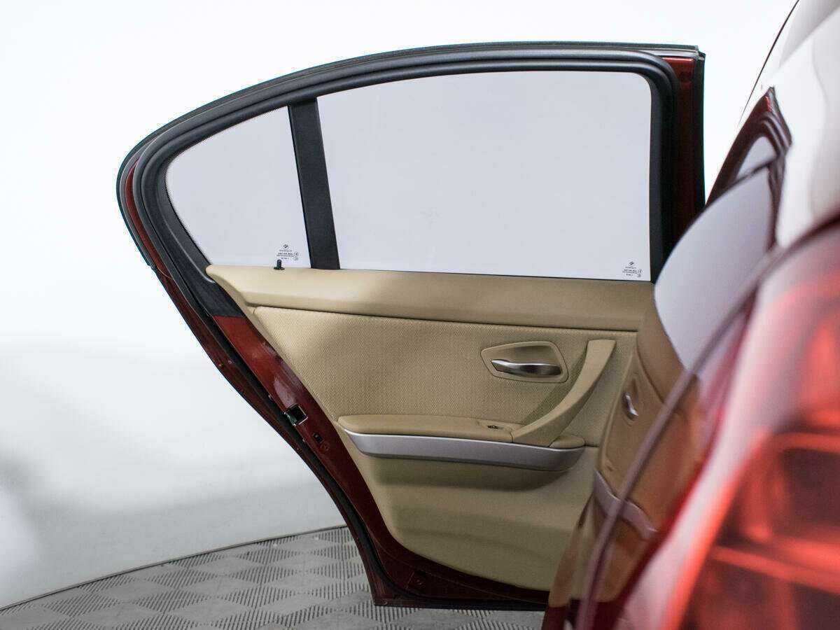 Купить BMW 3 серии 318i, 2011, 119 031 км, фото №15