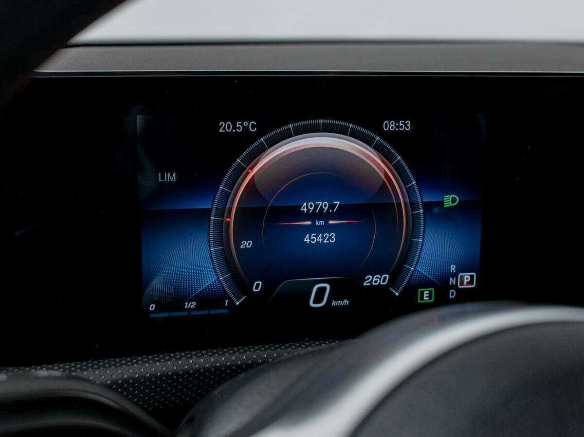 Купить Mercedes-Benz CLA 200, 2020, 45 000 км, фото №11