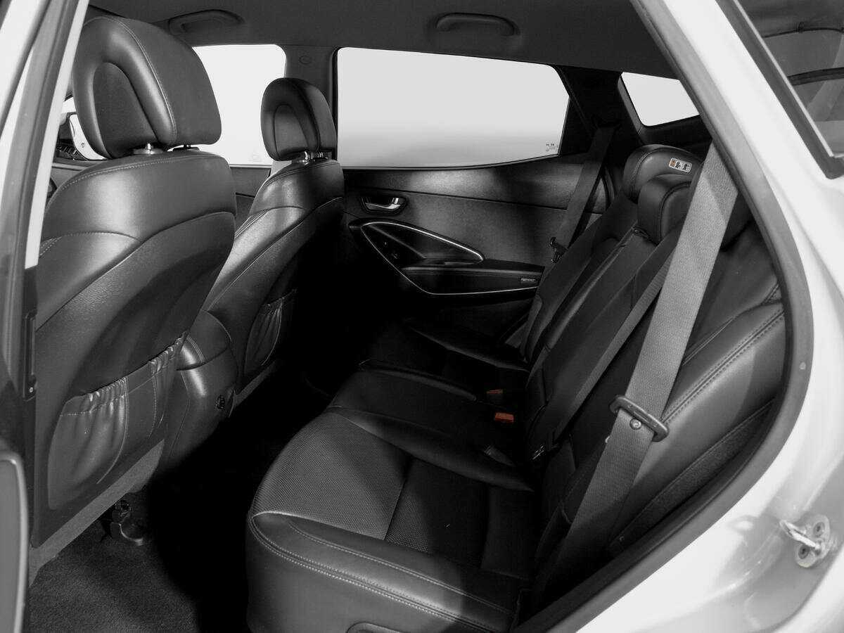 Купить Hyundai Santa Fe, 2016, 127 101 км, фото №10