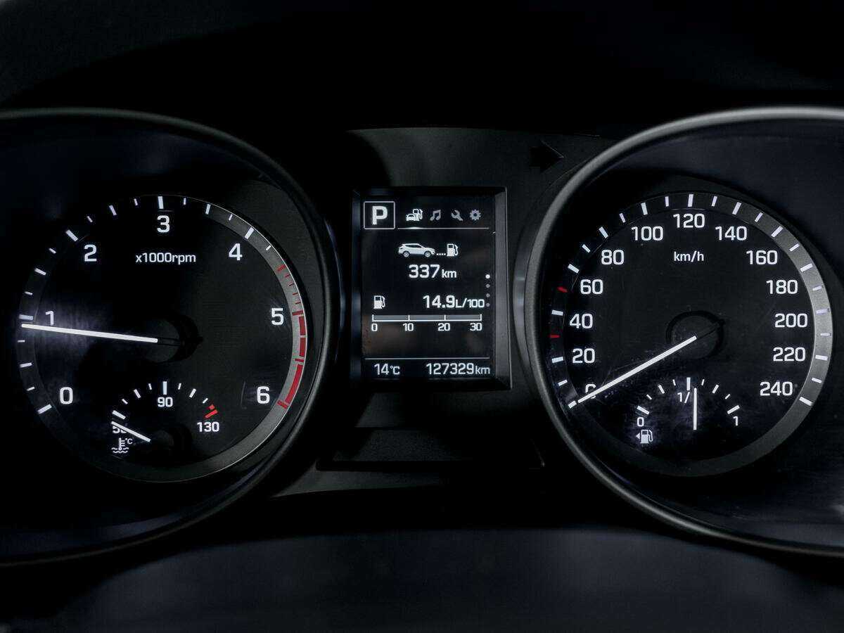 Купить Hyundai Santa Fe, 2016, 127 101 км, фото №11