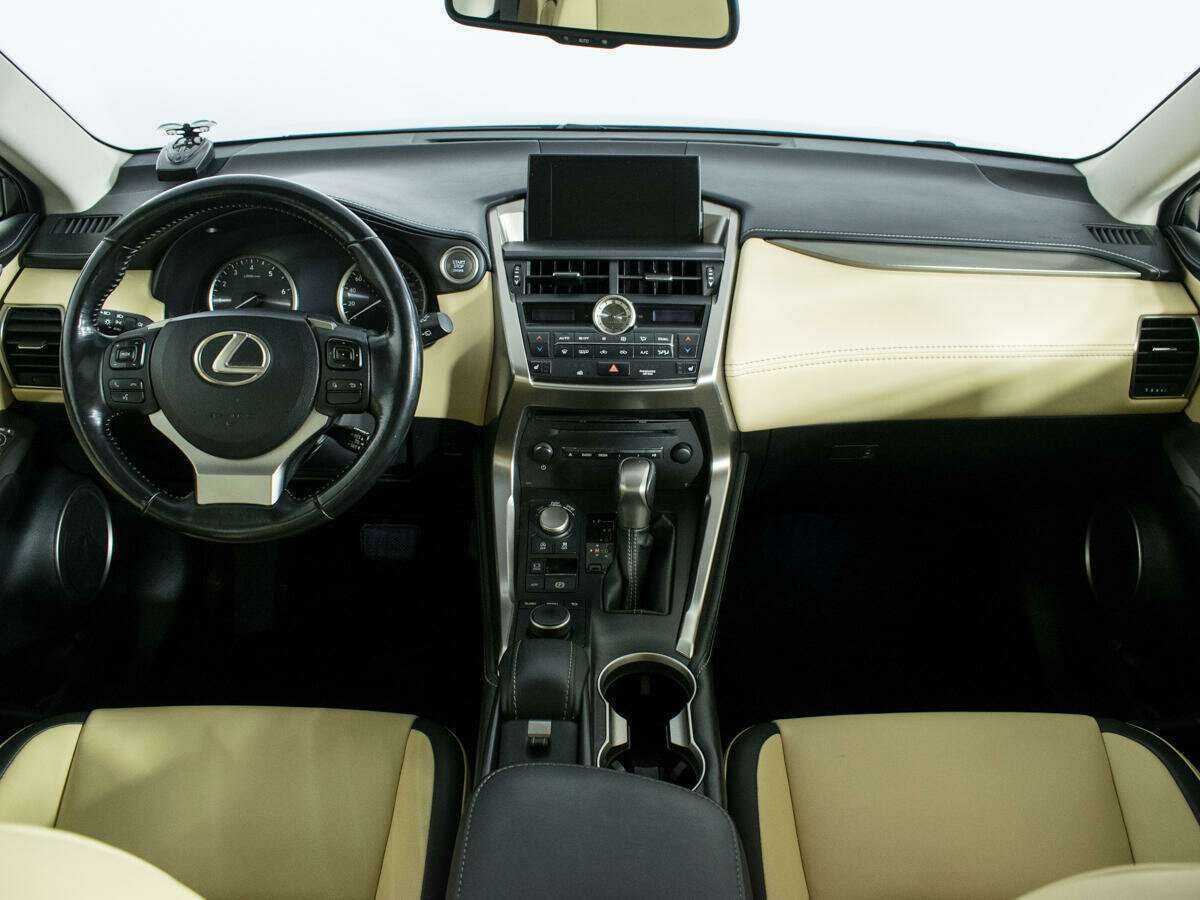 Купить Lexus NX 200, 2016, 96 333 км, фото №12