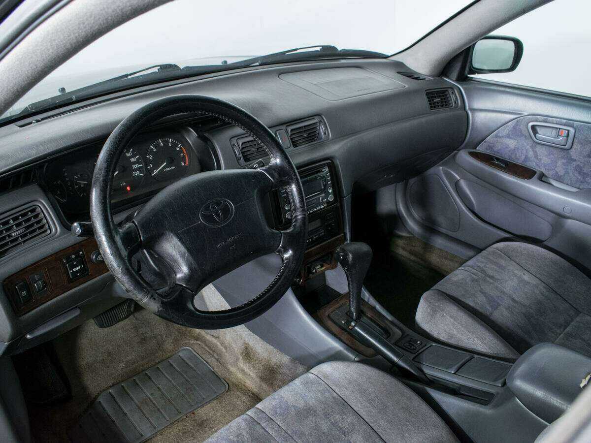 Купить Toyota Camry, 1998, 348 780 км, фото №11