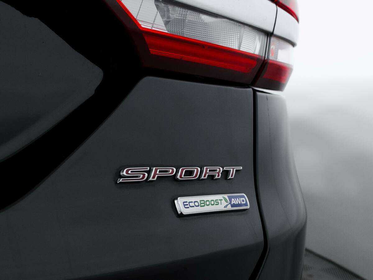 Купить Ford Fusion (North America) Sport, 2017, 190 000 км, фото №18