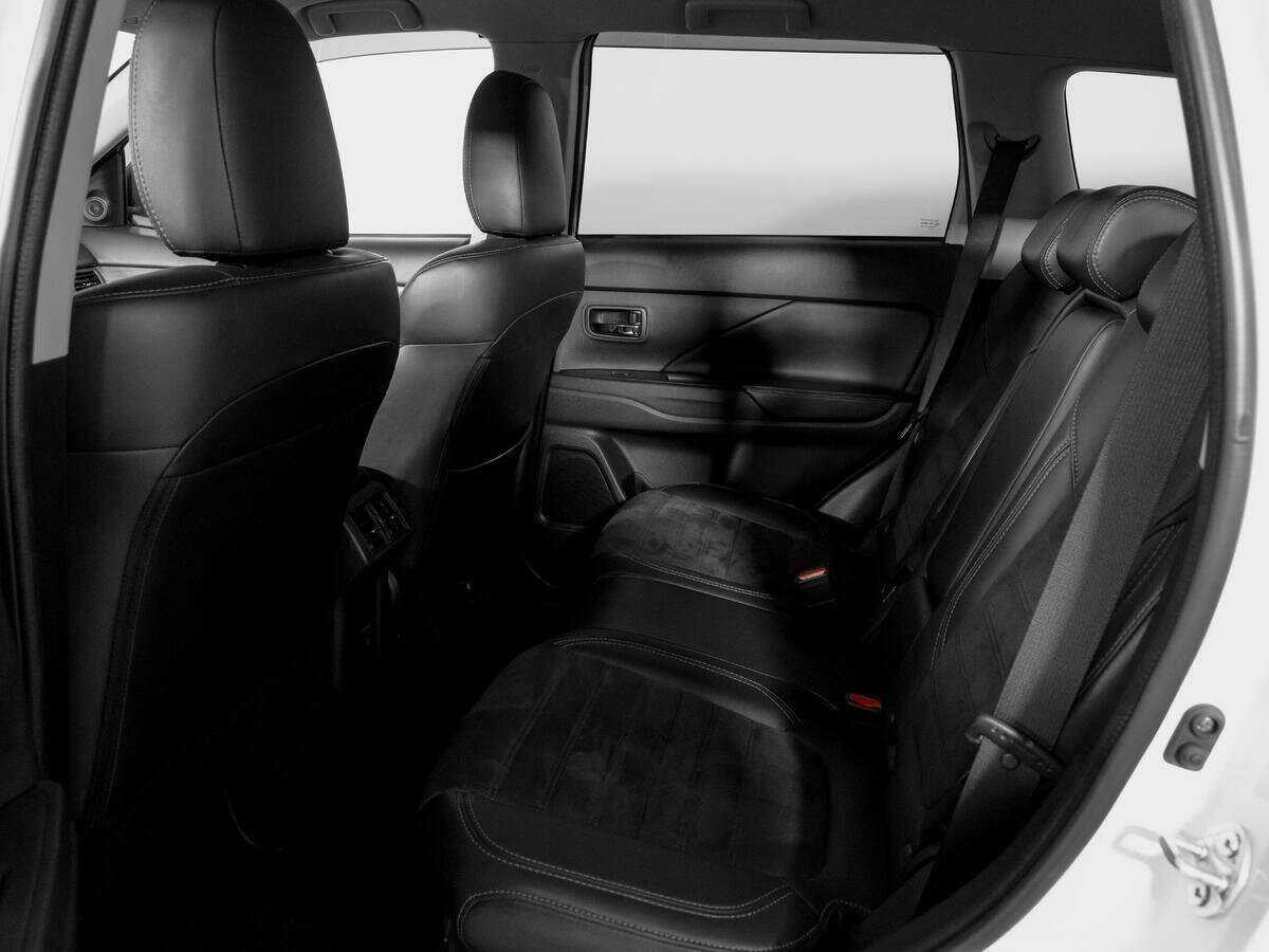 Купить Mitsubishi Outlander, 2021, 43 837 км, фото №10