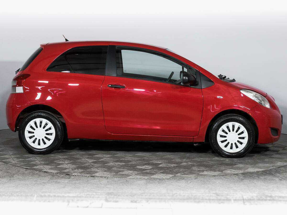 Купить Toyota Yaris, 2010, 219 968 км, фото №4