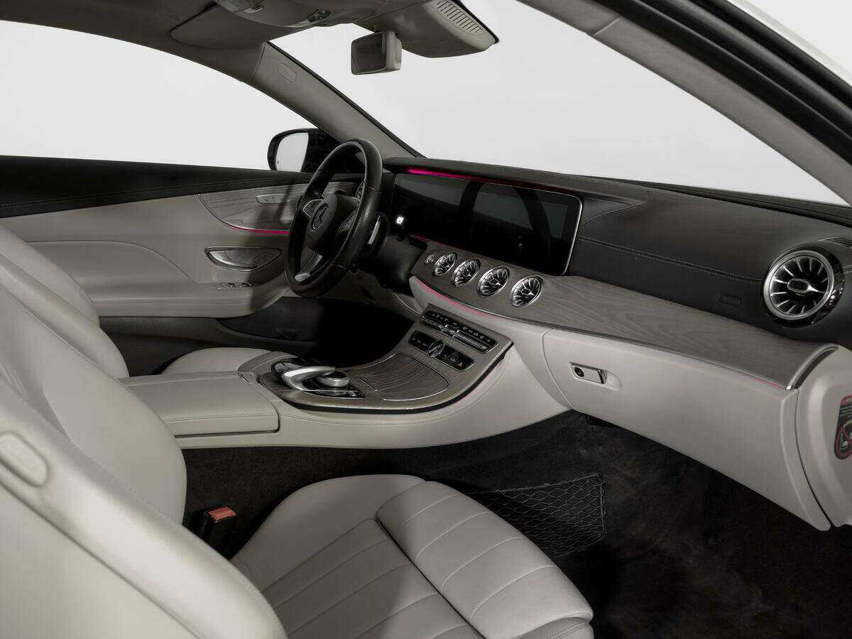 Купить Mercedes-Benz E-Класс 200, 2017, 77 274 км, фото №9