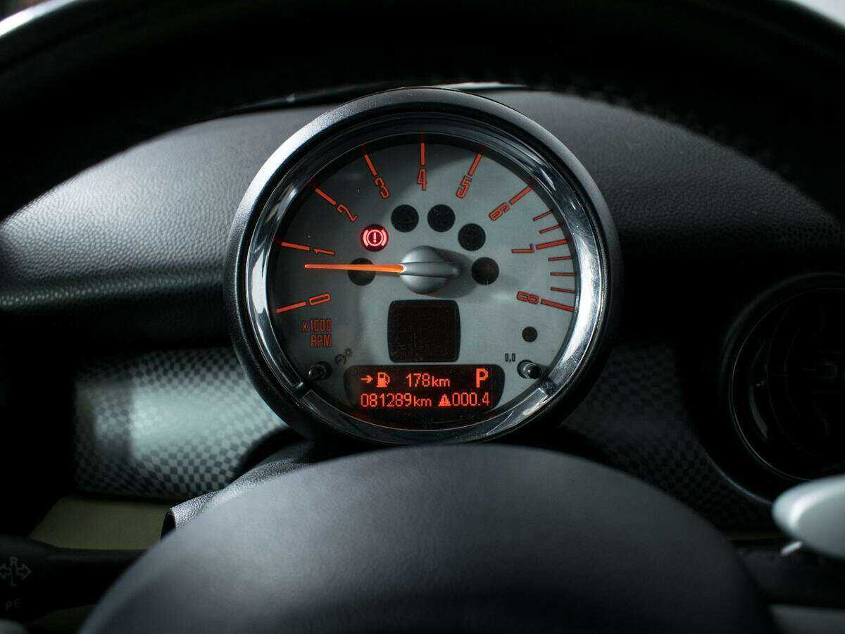 Купить Mini Hatch Cooper S, 2010, 80 122 км, фото №11