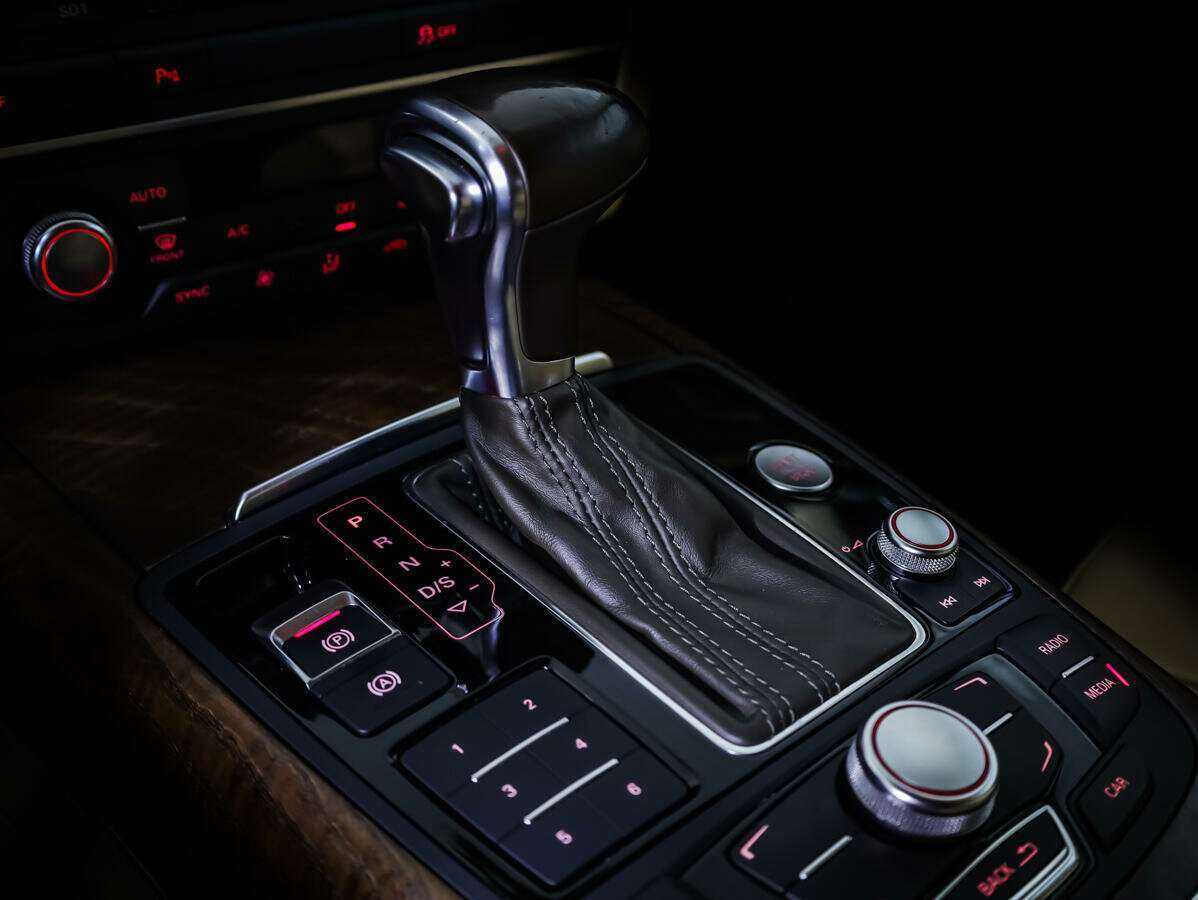 Купить Audi A6, 2014, 263 105 км, фото №15