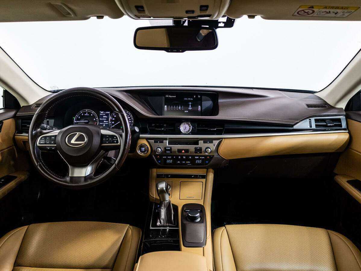 Купить Lexus ES 200, 2016, 133 020 км, фото №9