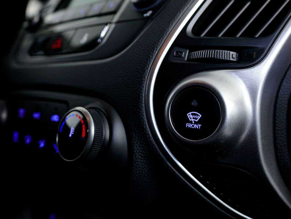 Купить Hyundai ix35, 2011, 178 716 км, фото №17