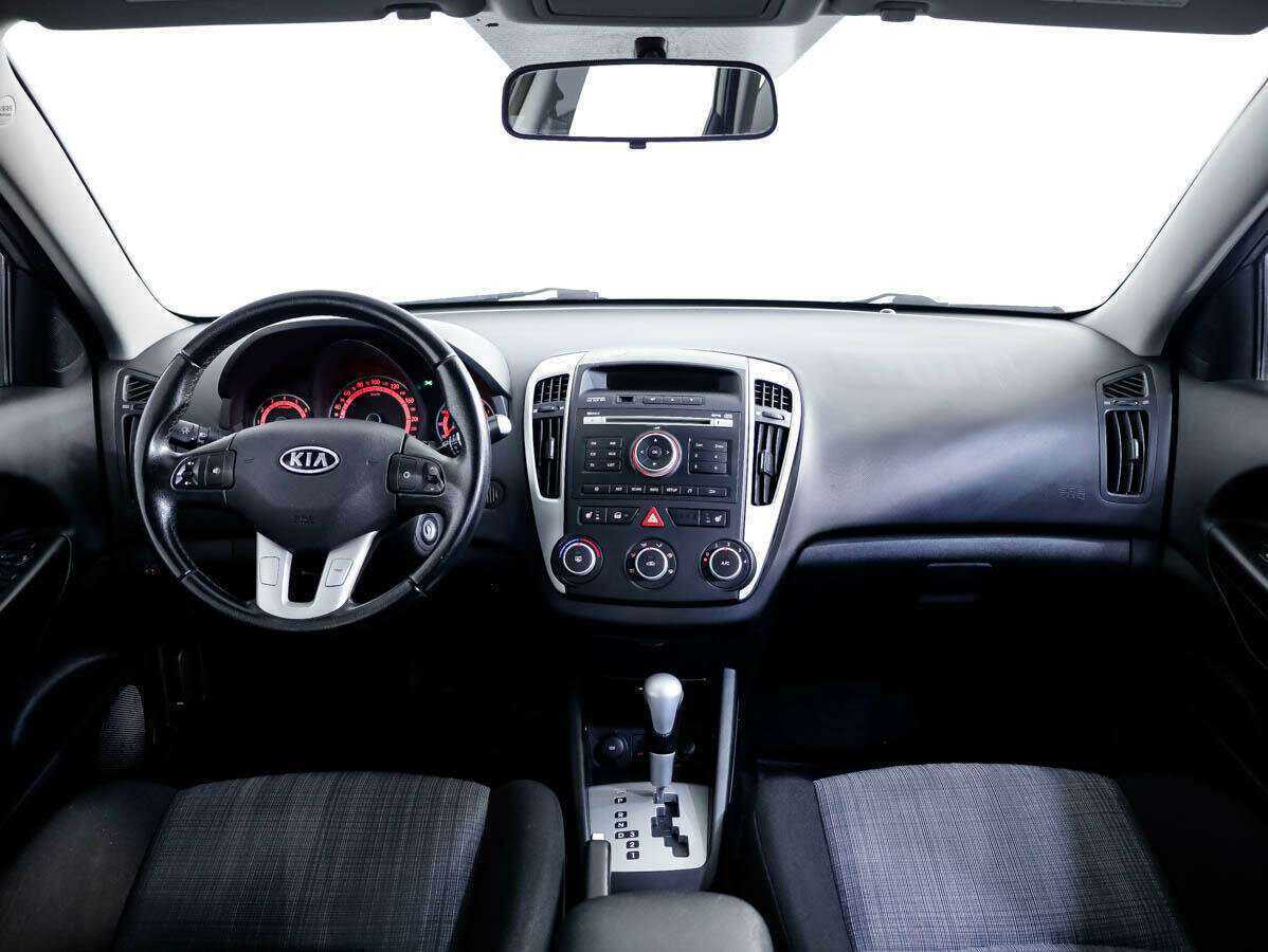 Купить Kia Ceed, 2011, 125 680 км, фото №9
