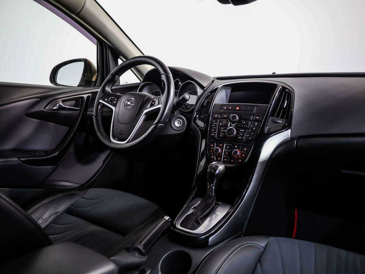 Купить Opel Astra, 2015, 157 394 км, фото №8