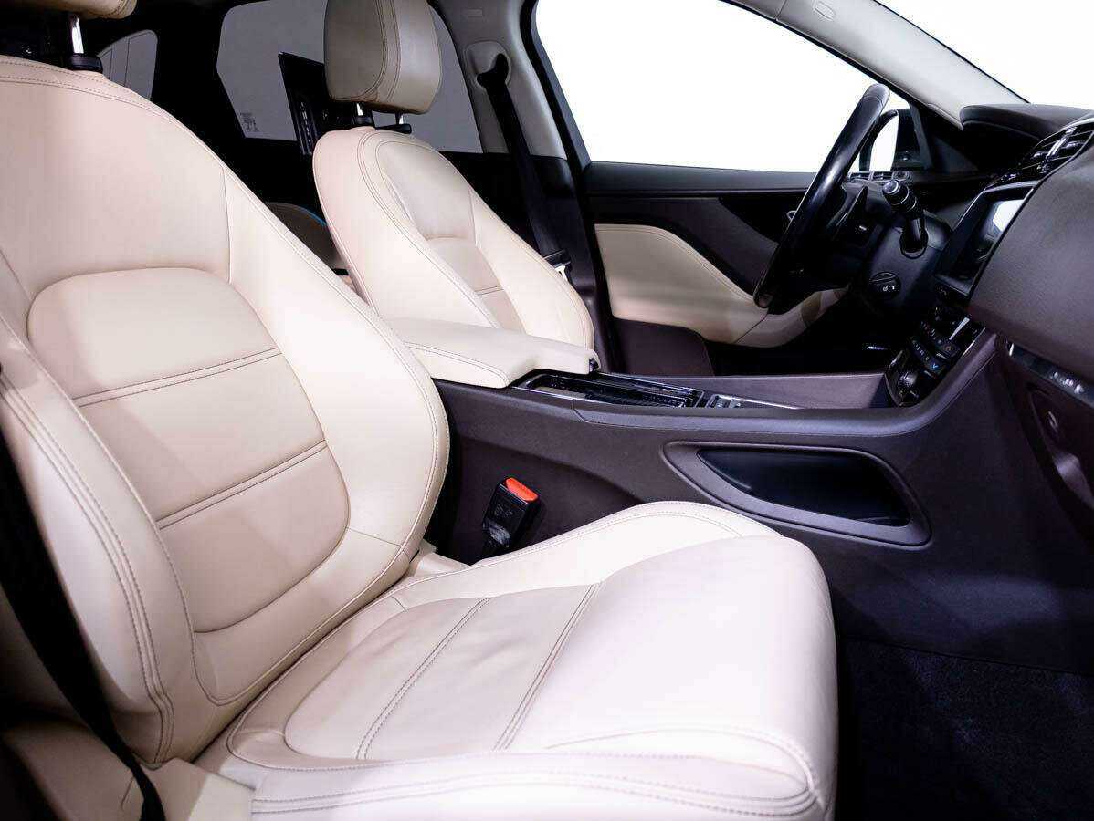 Купить Jaguar F-Pace, 2016, 83 850 км, фото №12
