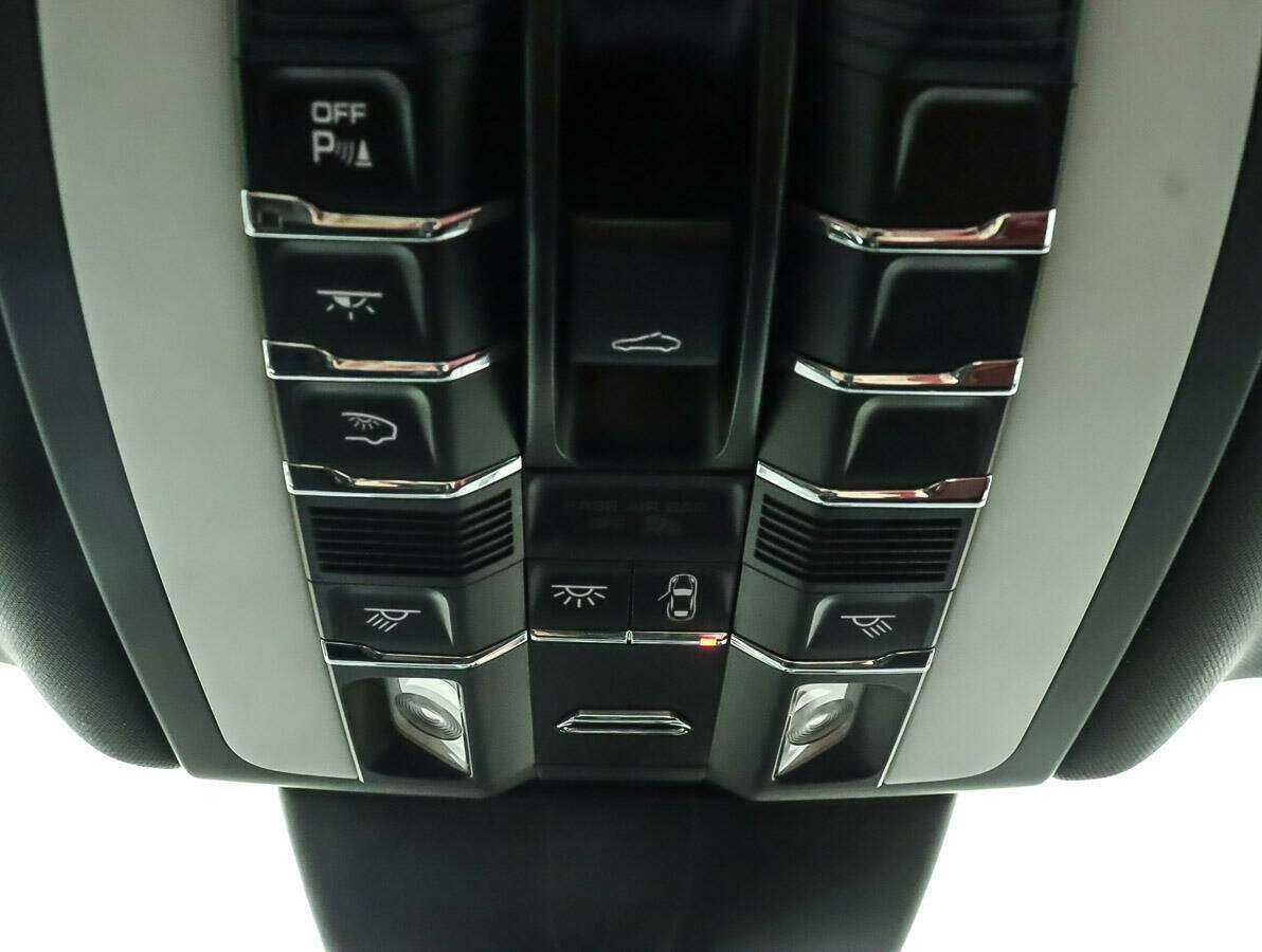 Купить Porsche Macan GTS, 2018, 97 359 км, фото №13