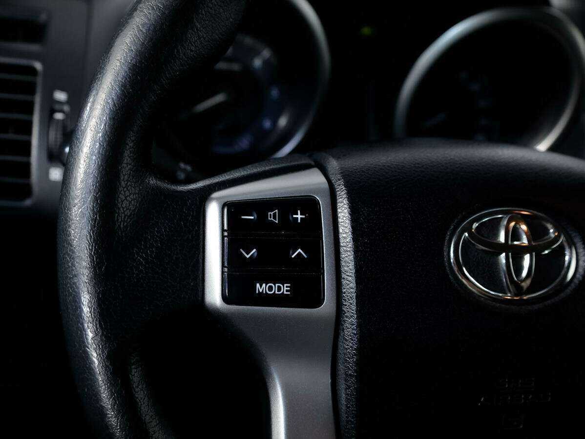 Купить Toyota Land Cruiser Prado, 2017, 176 708 км, фото №17