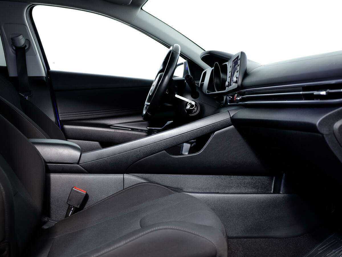 Купить Hyundai Elantra, 2021, 74 533 км, фото №20