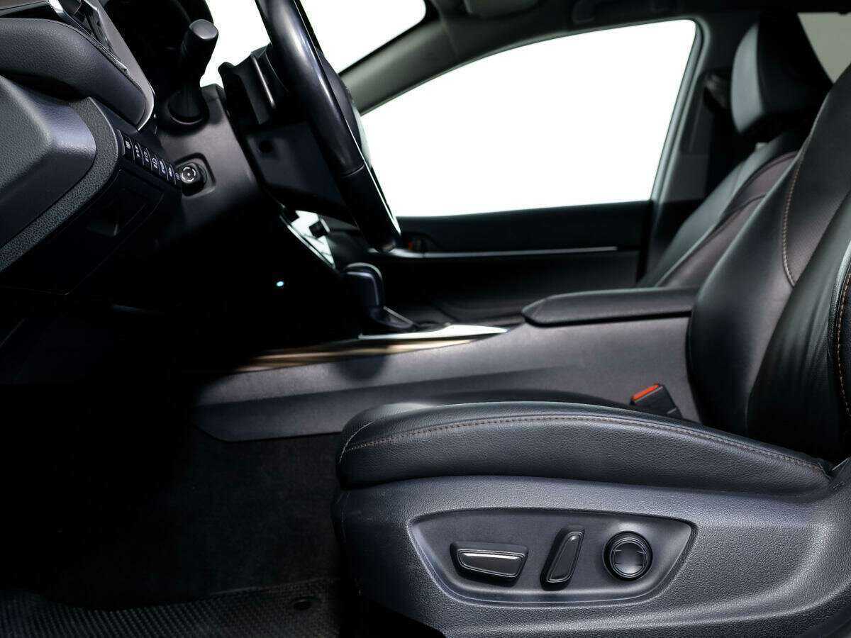 Купить Toyota Camry, 2019, 118 399 км, фото №11