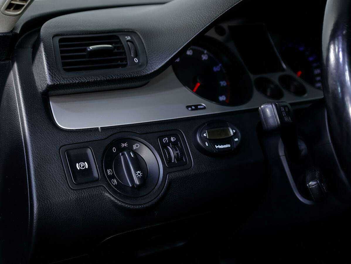 Купить Volkswagen Passat, 2007, 201 785 км, фото №16