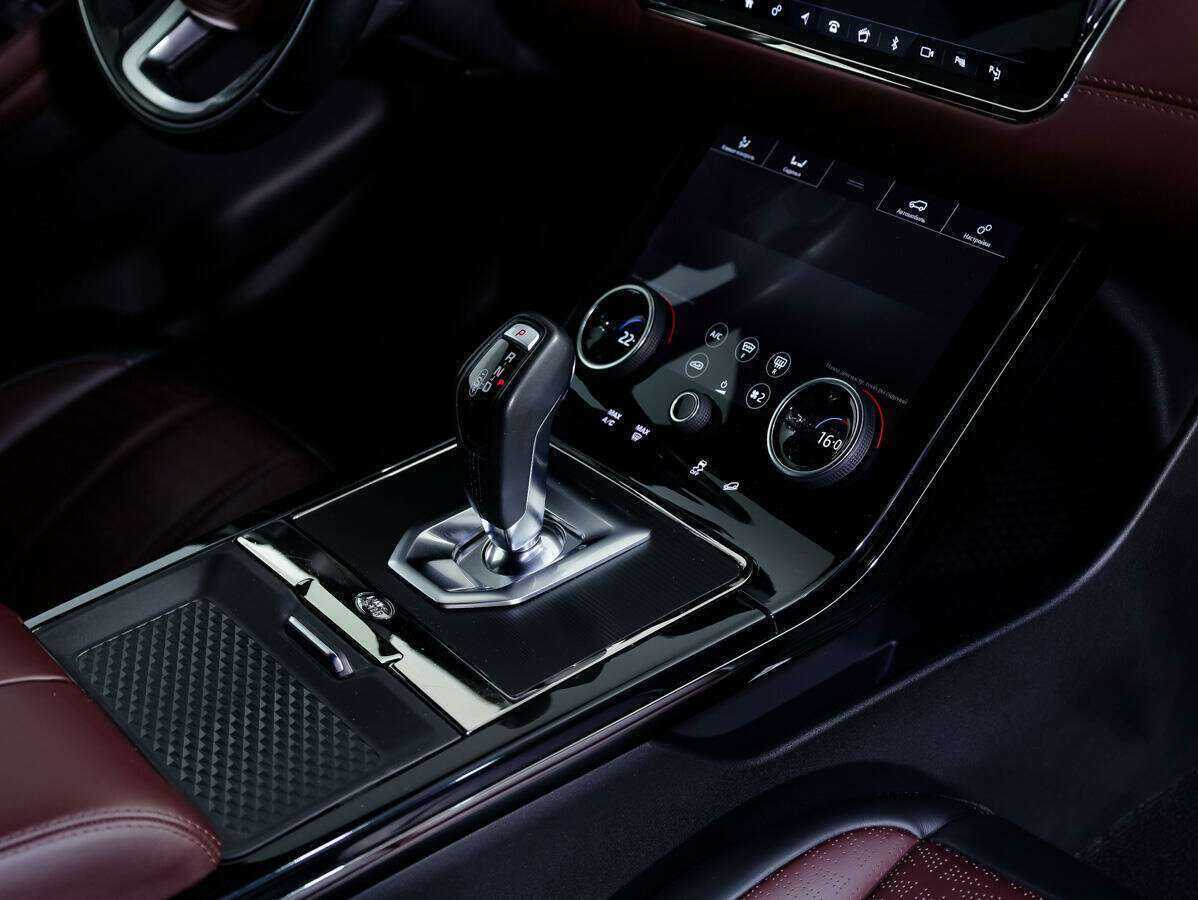 Купить Land Rover Range Rover Evoque, 2019, 50 240 км, фото №23