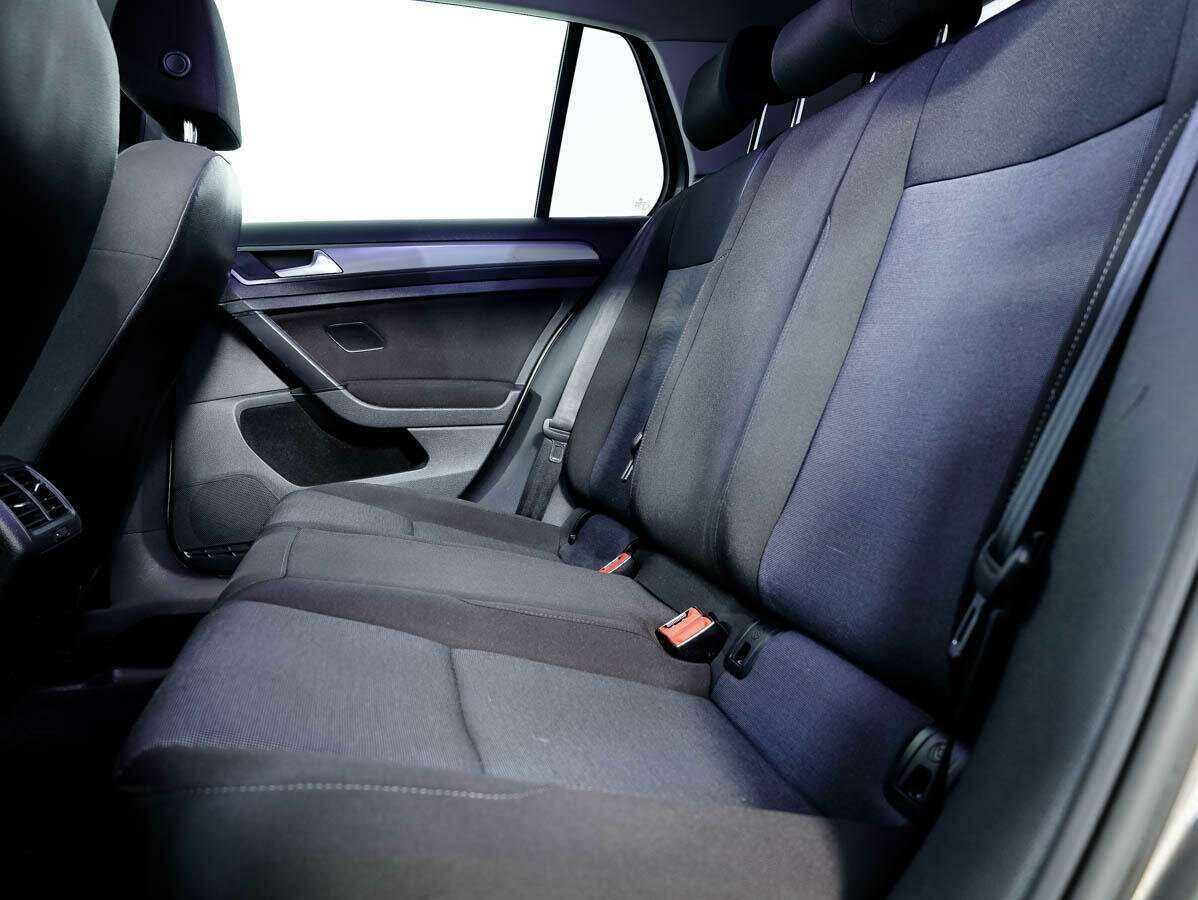 Купить Volkswagen Golf, 2013, 136 879 км, фото №12
