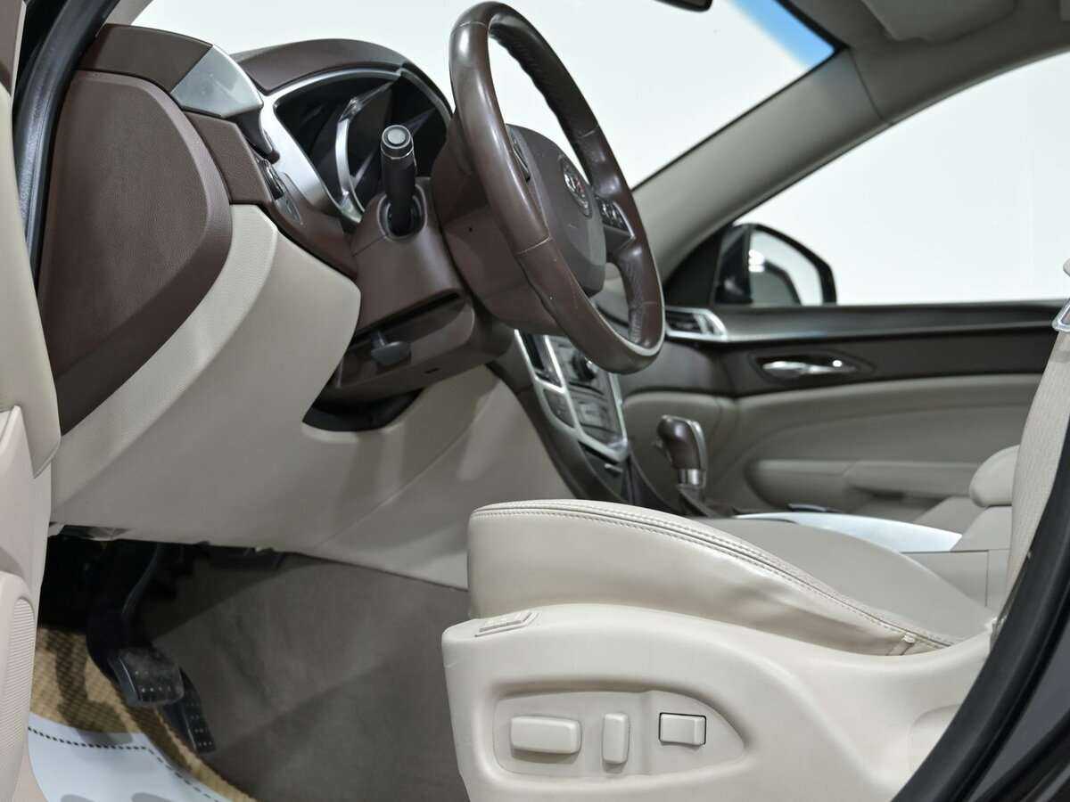Купить Cadillac SRX, 2010, 156 000 км, фото №8