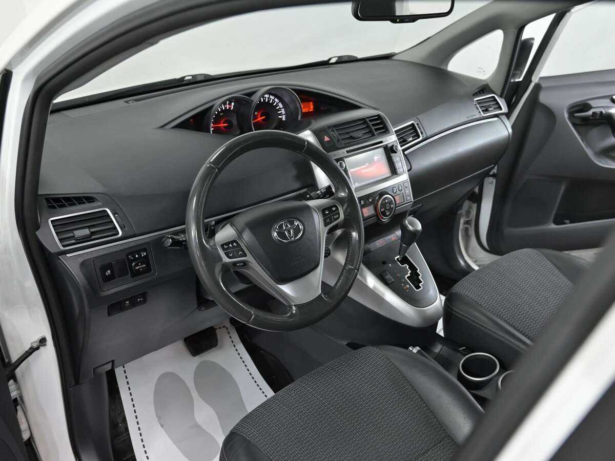 Купить Toyota Verso, 2015, 112 000 км, фото №8