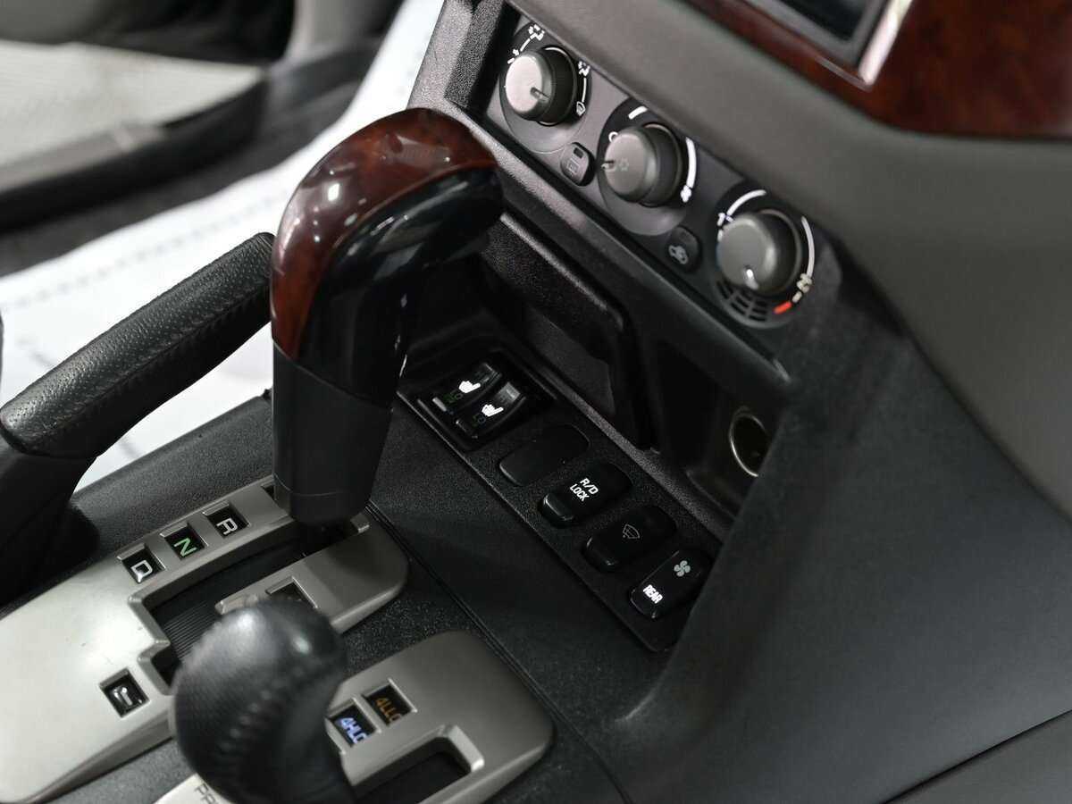 Купить Mitsubishi Pajero, 2005, 218 000 км, фото №14