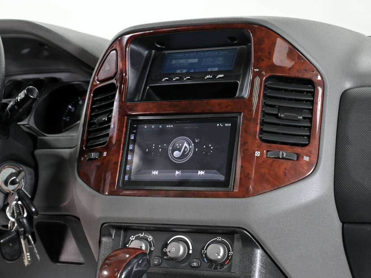 Купить Mitsubishi Pajero, 2005, 218 000 км, фото №16