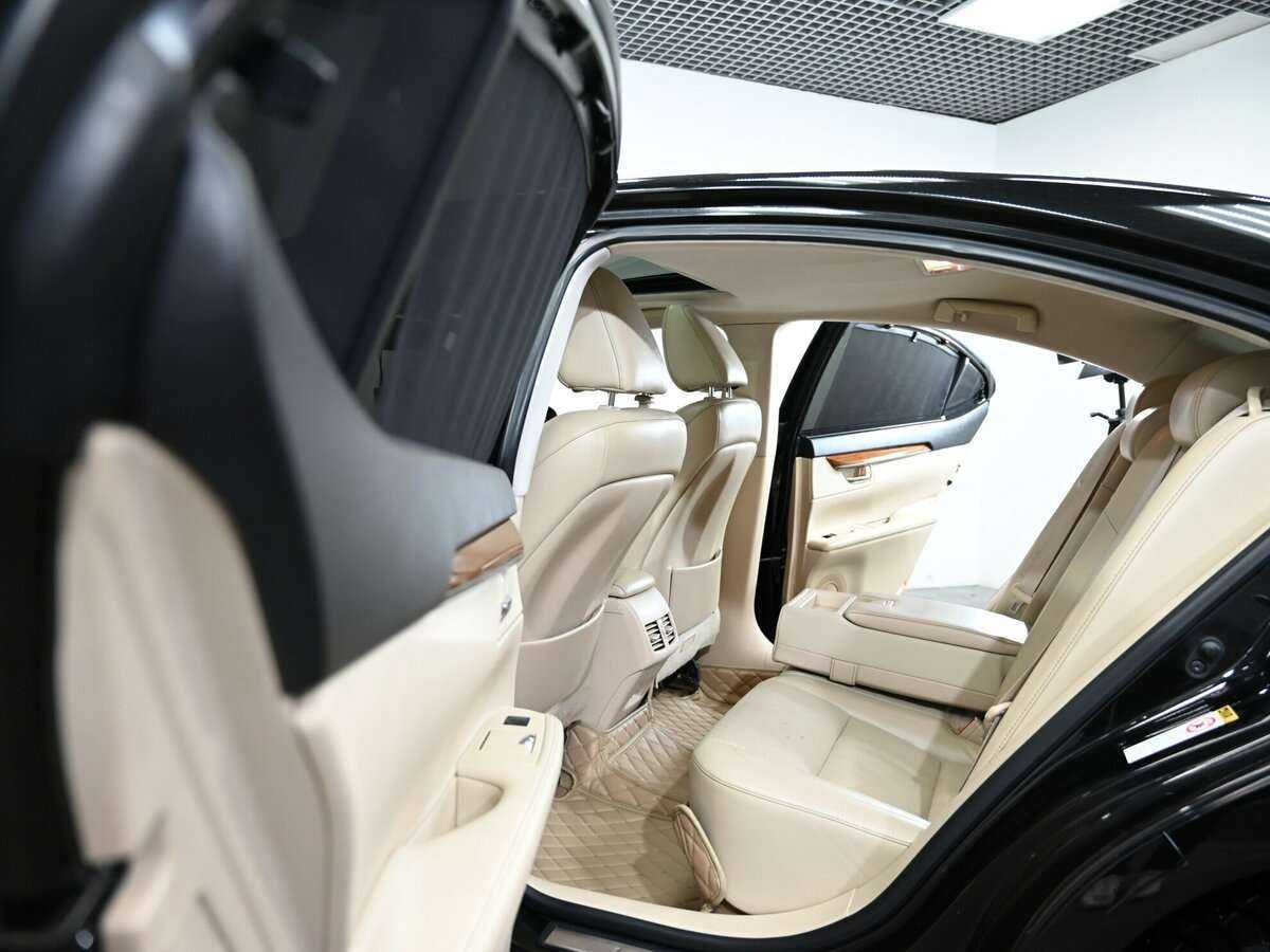 Купить Lexus ES 350, 2012, 152 000 км, фото №18