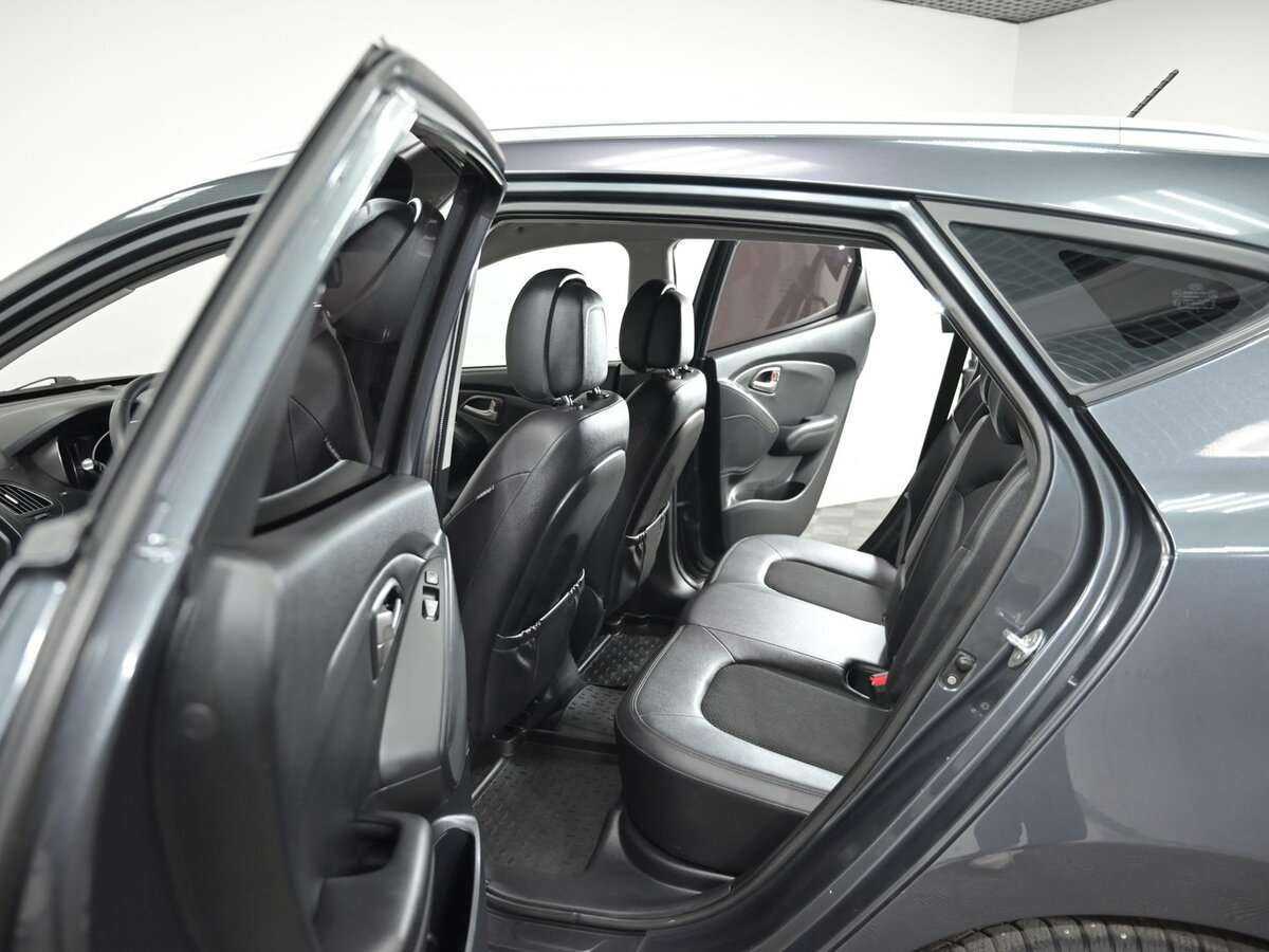 Купить Hyundai ix35, 2011, 129 000 км, фото №6