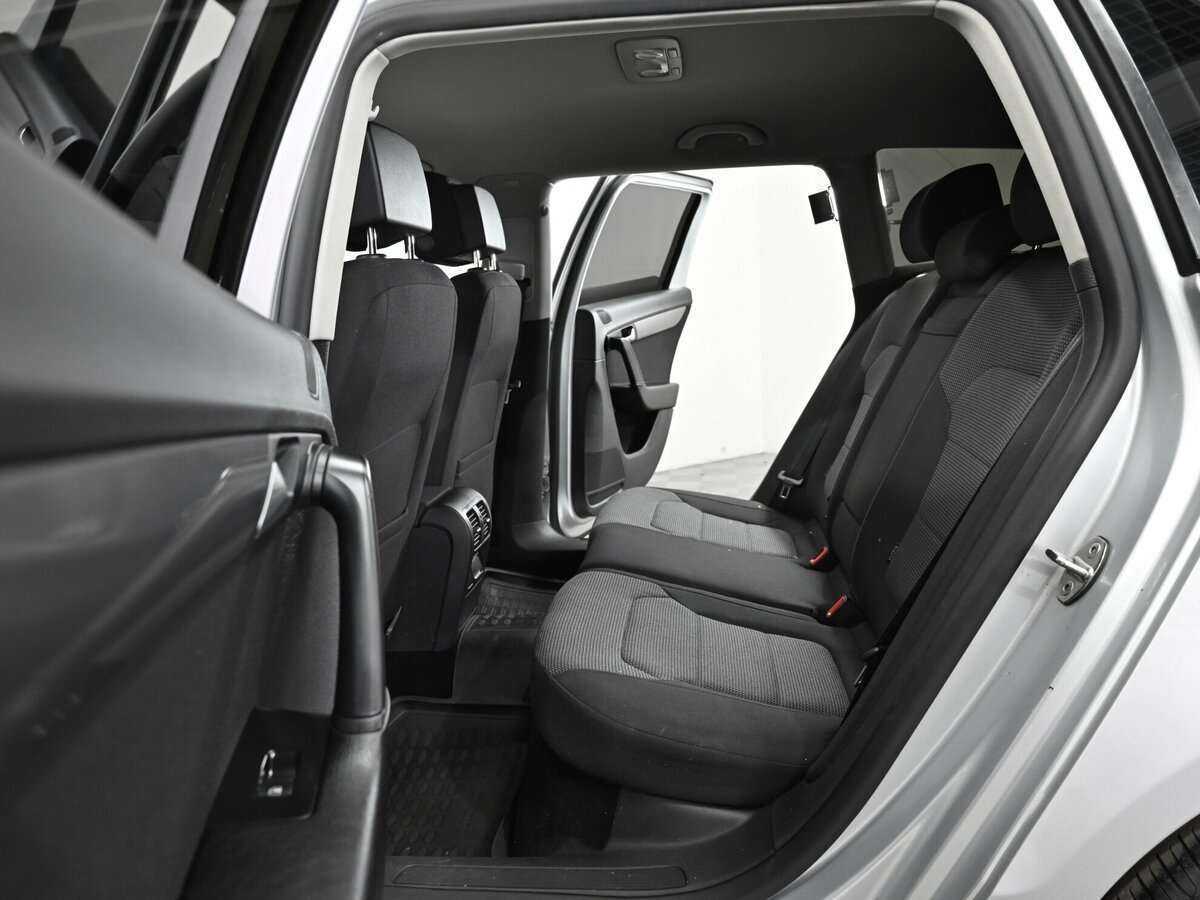 Купить Volkswagen Passat, 2014, 120 000 км, фото №10