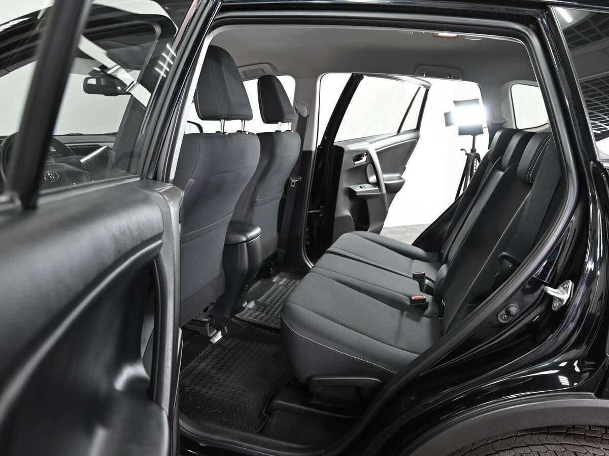 Купить Toyota RAV4, 2018, 132 000 км, фото №6