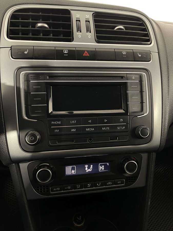 Купить Volkswagen Polo, 2016, 138 452 км, фото №15