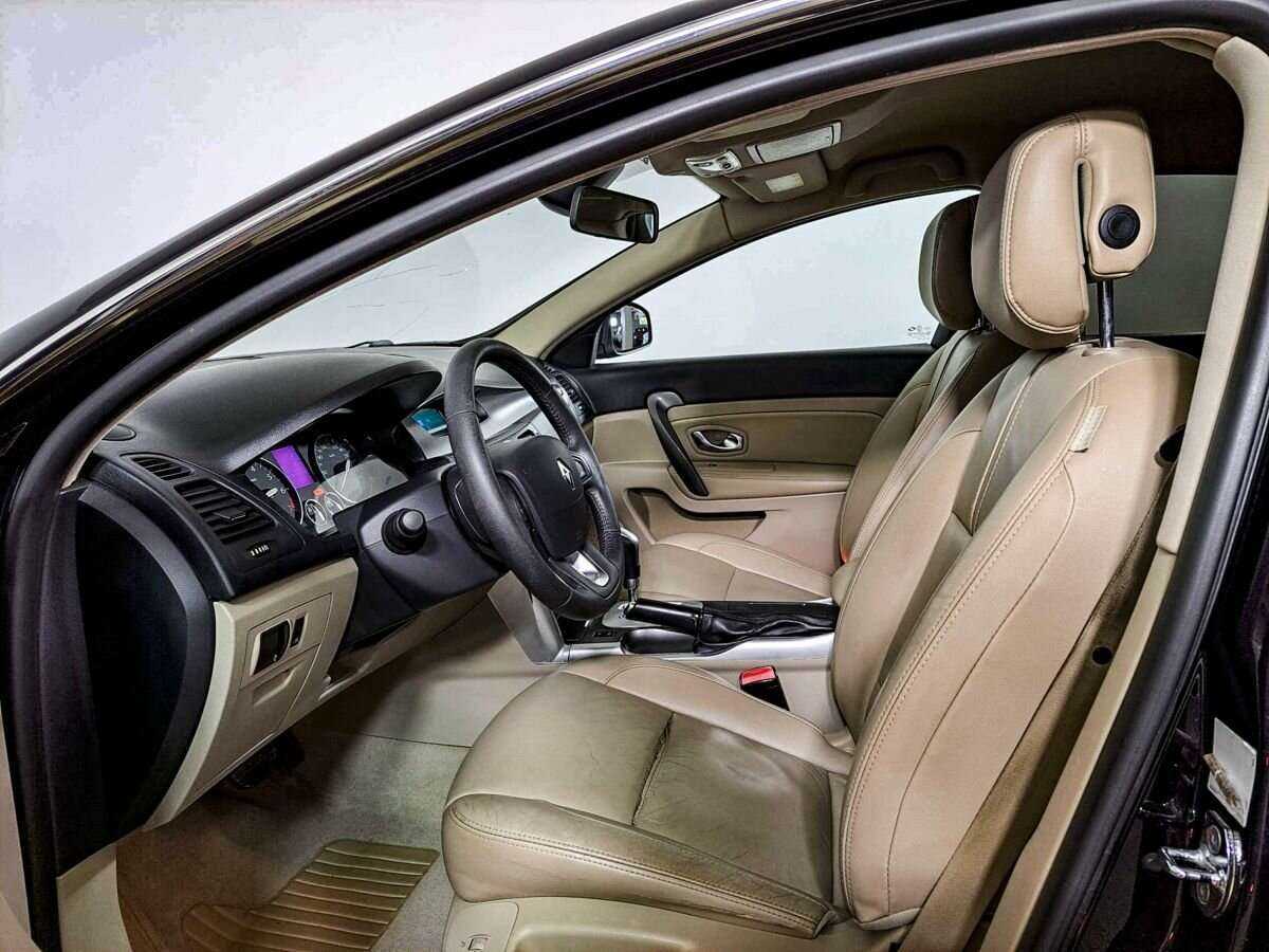 Купить Renault Latitude, 2010, 196 107 км, фото №13