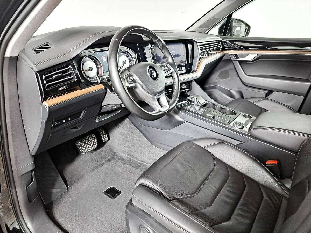 Купить Volkswagen Touareg, 2018, 185 018 км, фото №14