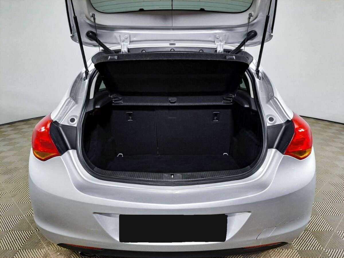 Купить Opel Astra, 2011, 154 900 км, фото №7