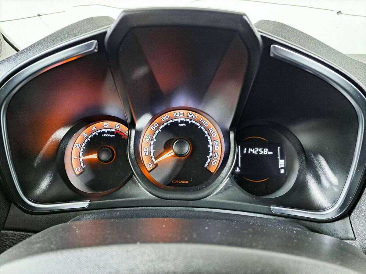 Купить Lada (ВАЗ) XRAY Cross, 2019, 114 255 км, фото №11