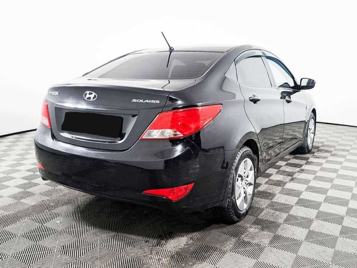 Купить Hyundai Solaris, 2015, 205 000 км, фото №4