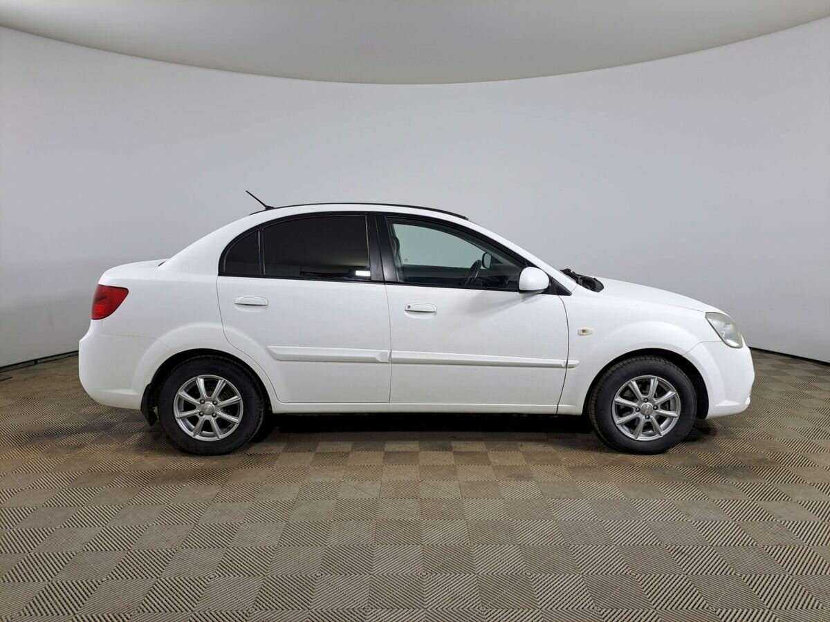 Купить Kia Rio, 2011, 175 478 км, фото №4