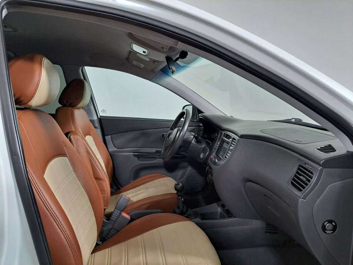 Купить Kia Rio, 2011, 175 478 км, фото №9