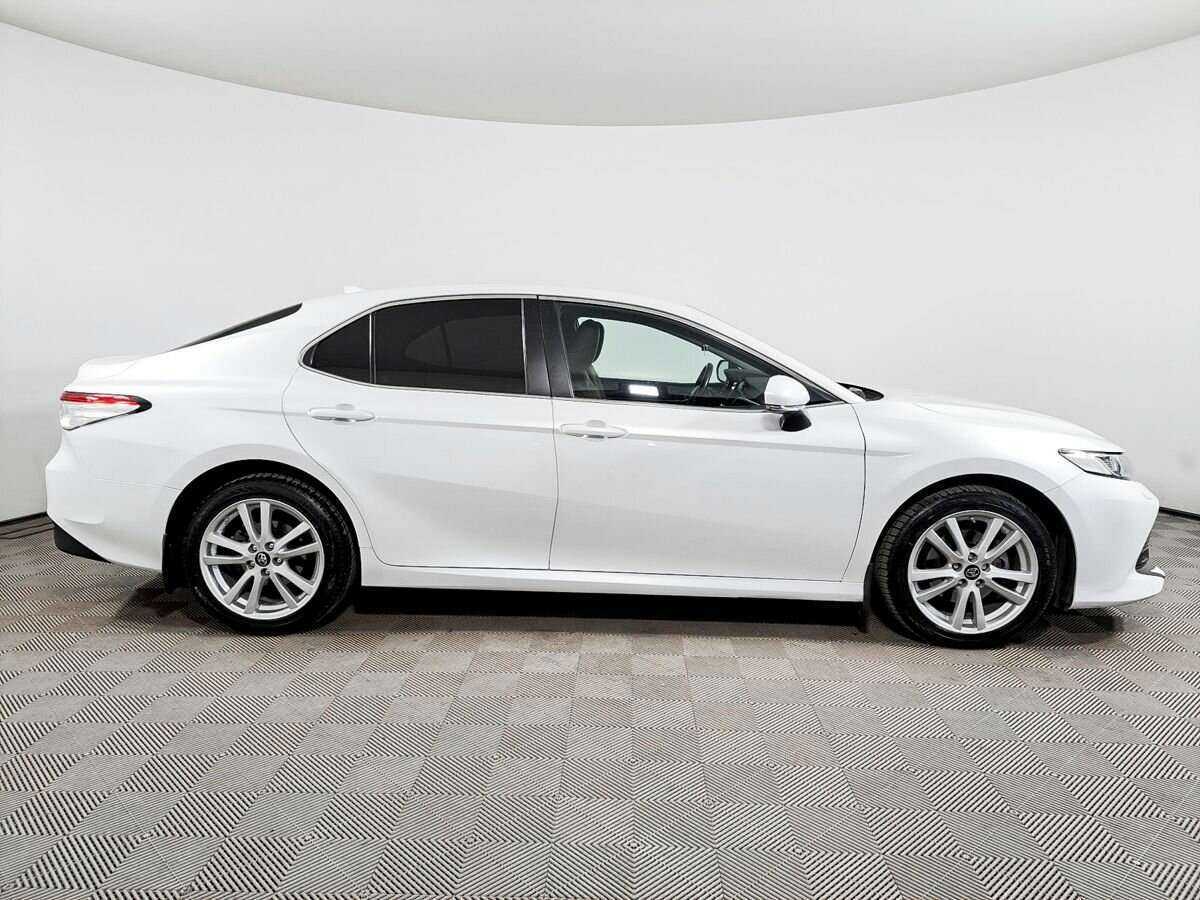 Купить Toyota Camry, 2019, 65 000 км, фото №4
