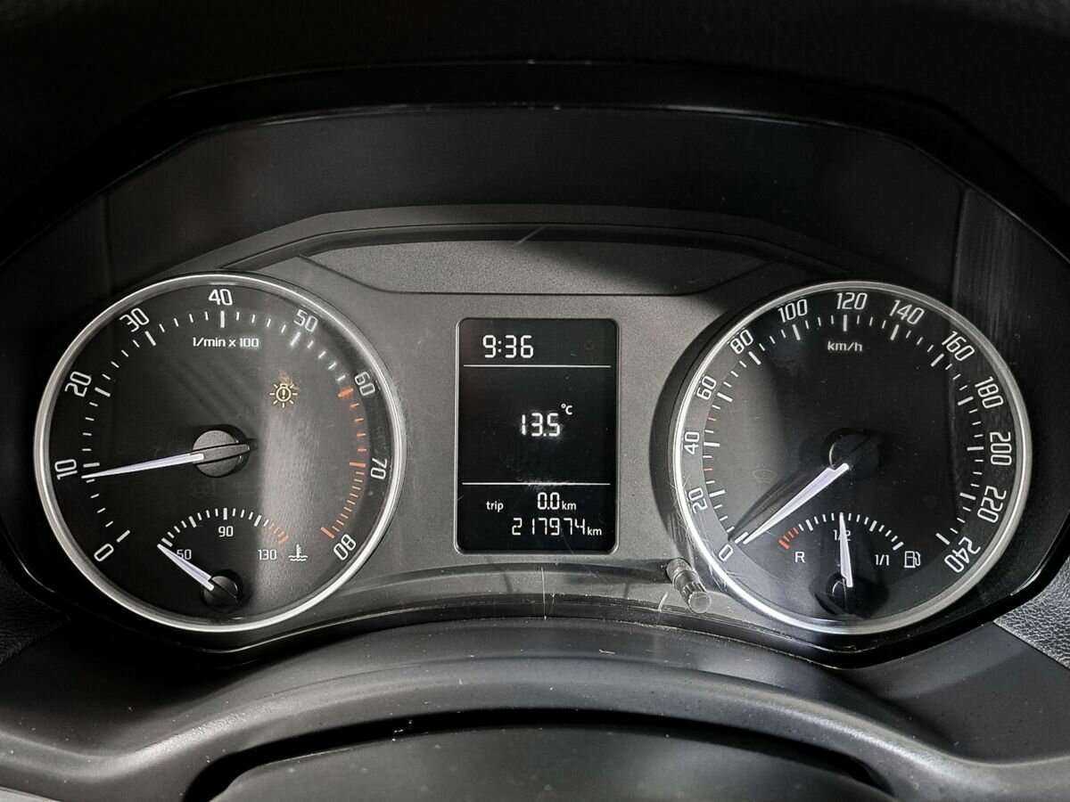 Купить Skoda Octavia, 2011, 214 000 км, фото №9