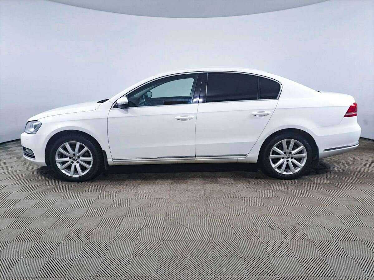 Купить Volkswagen Passat, 2011, 171 000 км, фото №8